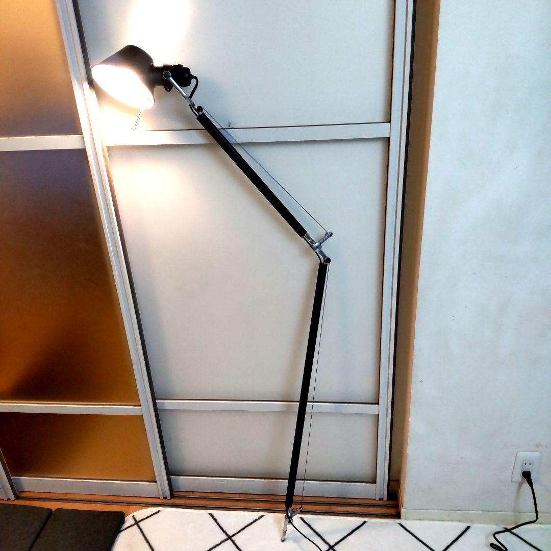 Artemide TOLOMEO LETTURA フロア照明