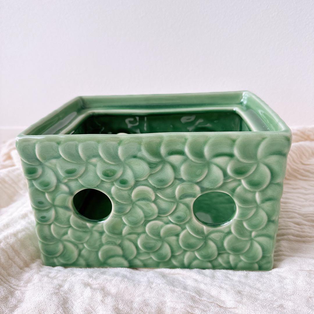 【新品】ジェンガラケラミック バリ島雑貨 グリーン 陶器 食器 インテリア