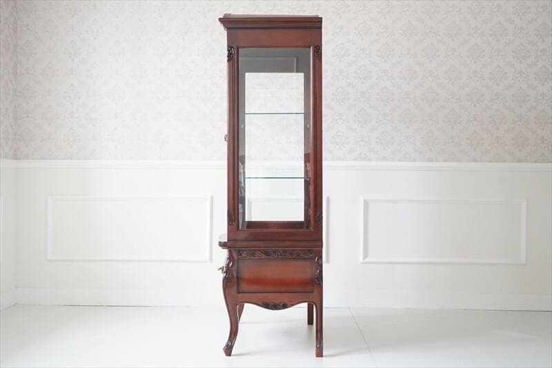 マホガニーの温もり｜ガラス キャビネット ＢＲ　ブラウン幅79ｃｍ高さ154ｃｍ