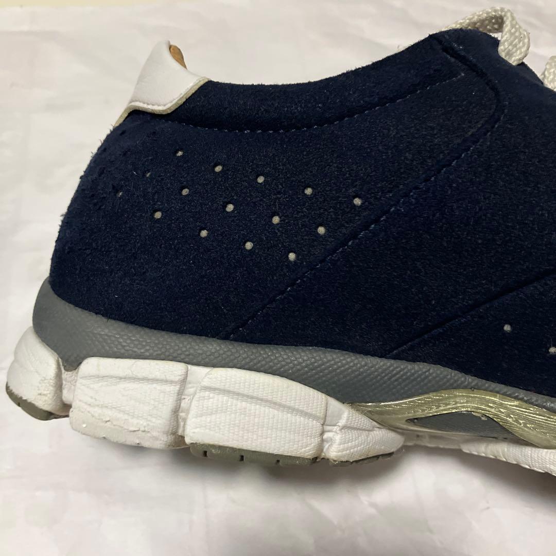 BENESU ベネシュ　機能性健康靴 スエードスニーカー　24cm