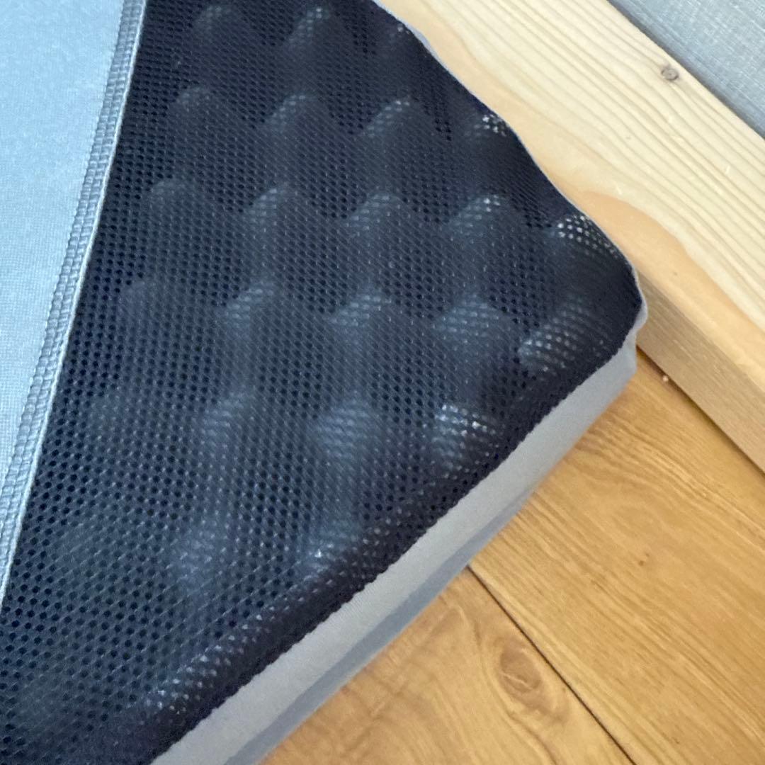 ニトリ　点で支える体圧分散敷布団　シングル