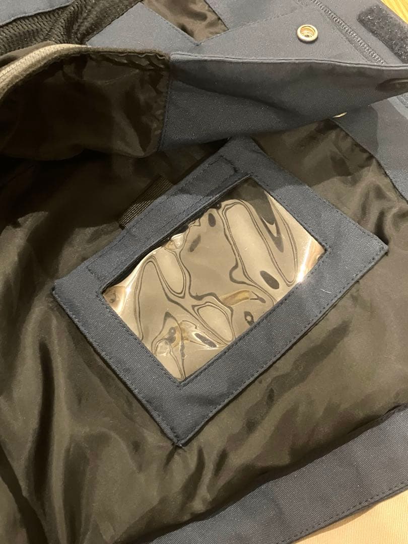 【美品】スキー&スノボ ウェア 上下セット