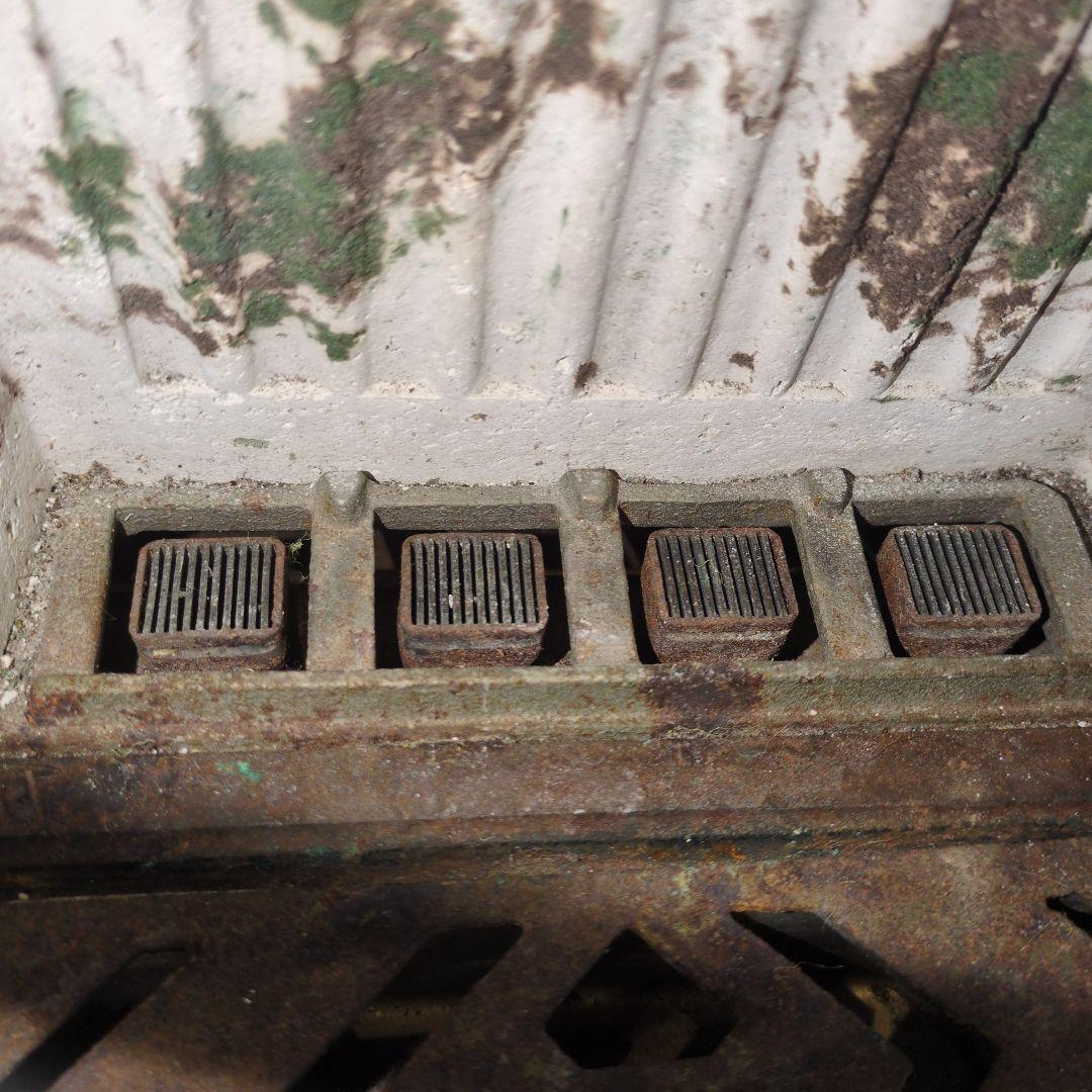 磯村産業 アンティークアイアンガスストーブ