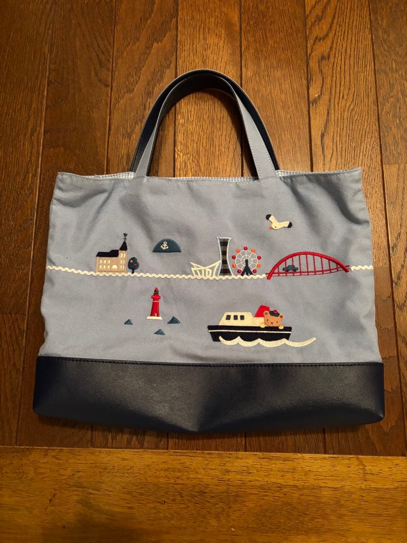 ファミリア　神戸限定トートバッグ