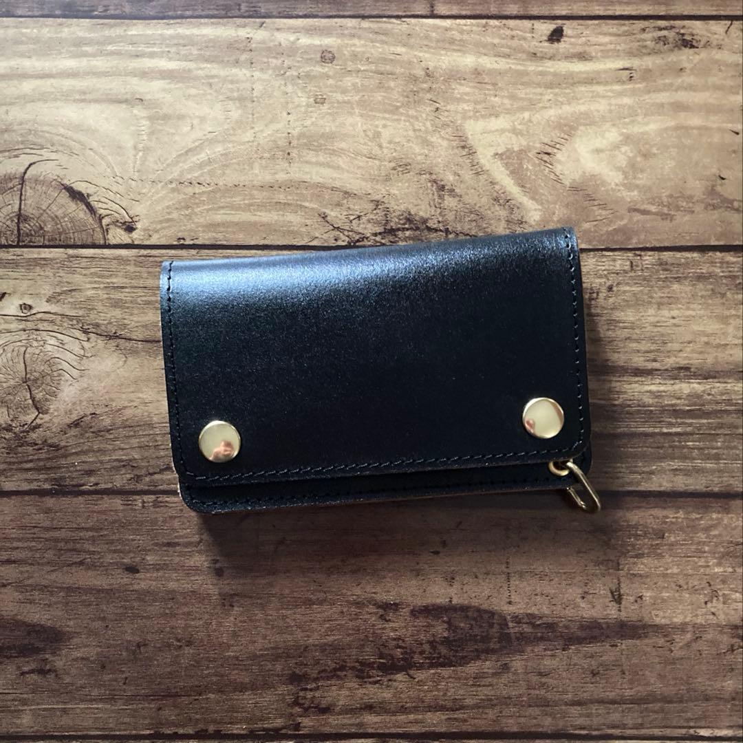 【お札を折らずに収納】カウレザー トラッカーウォレット150（ミドル）3層