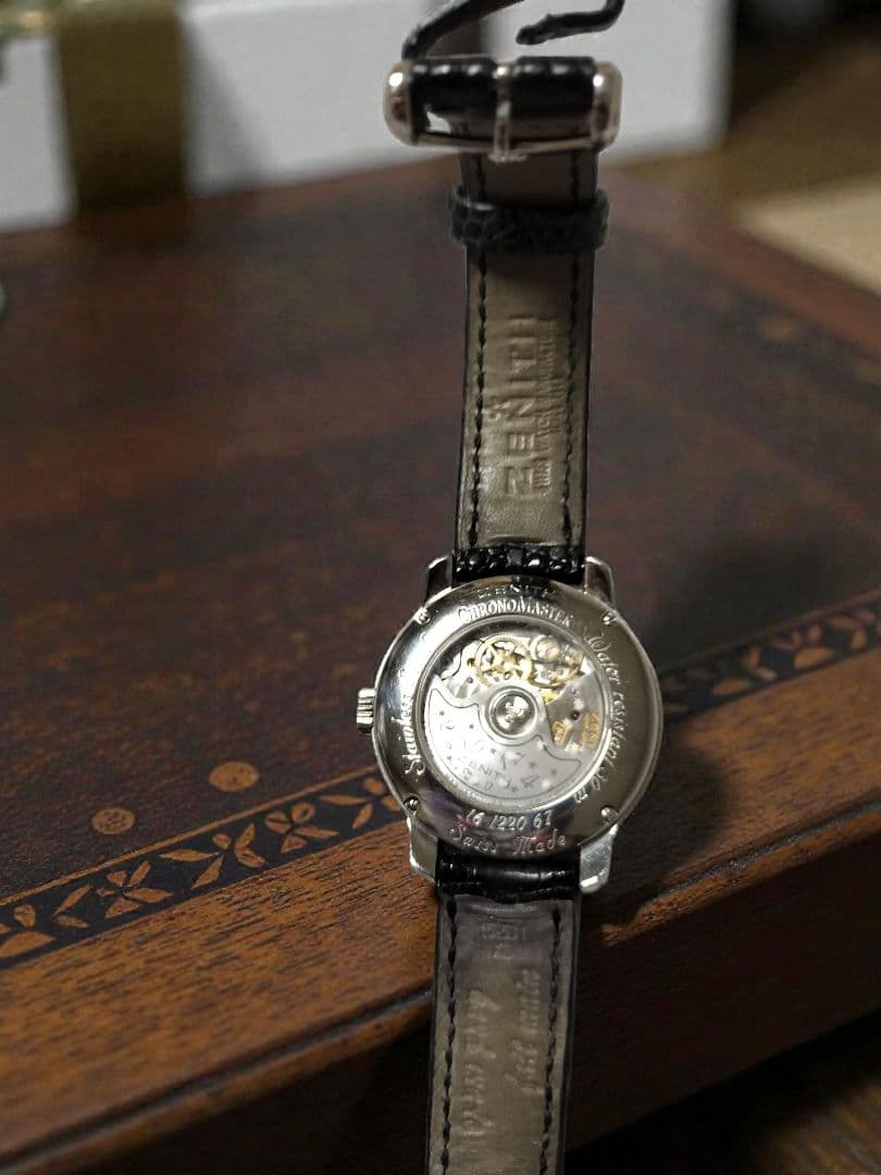 ZENITH CHRONOMASTER ゼニスダイヤモンド手巻き腕時計