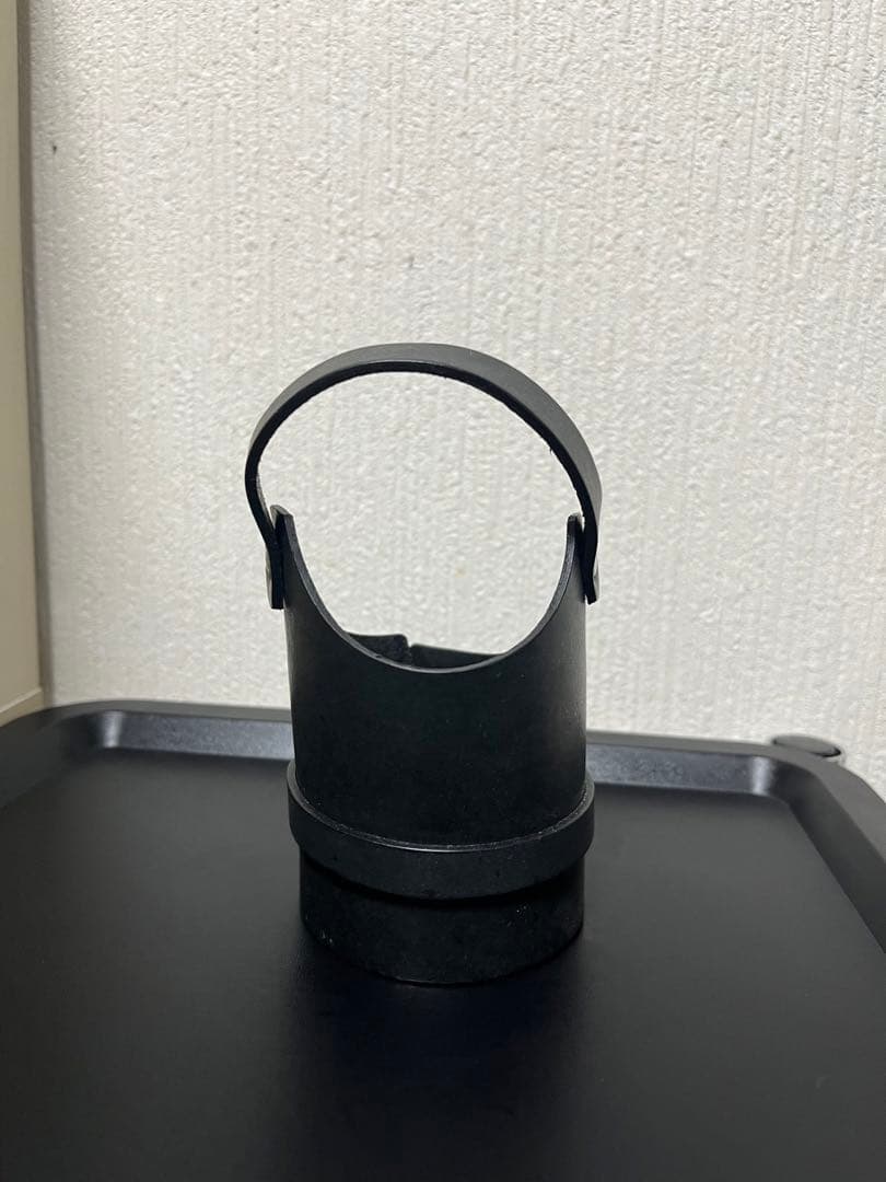 H＆M マルジェラ レザーベルテッドバングル