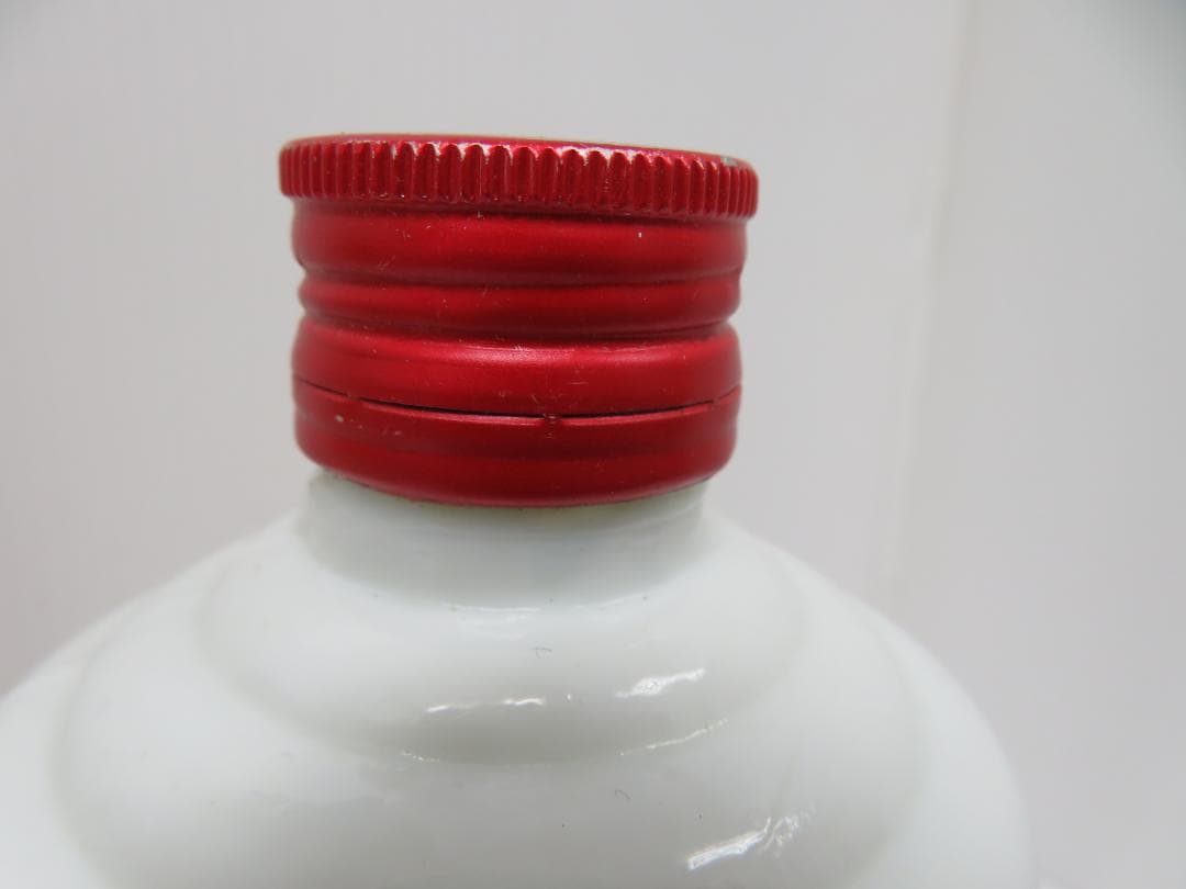 古酒　Moutai　貴州茅台酒　1981　五星麦　未開栓　54％　　　　　033