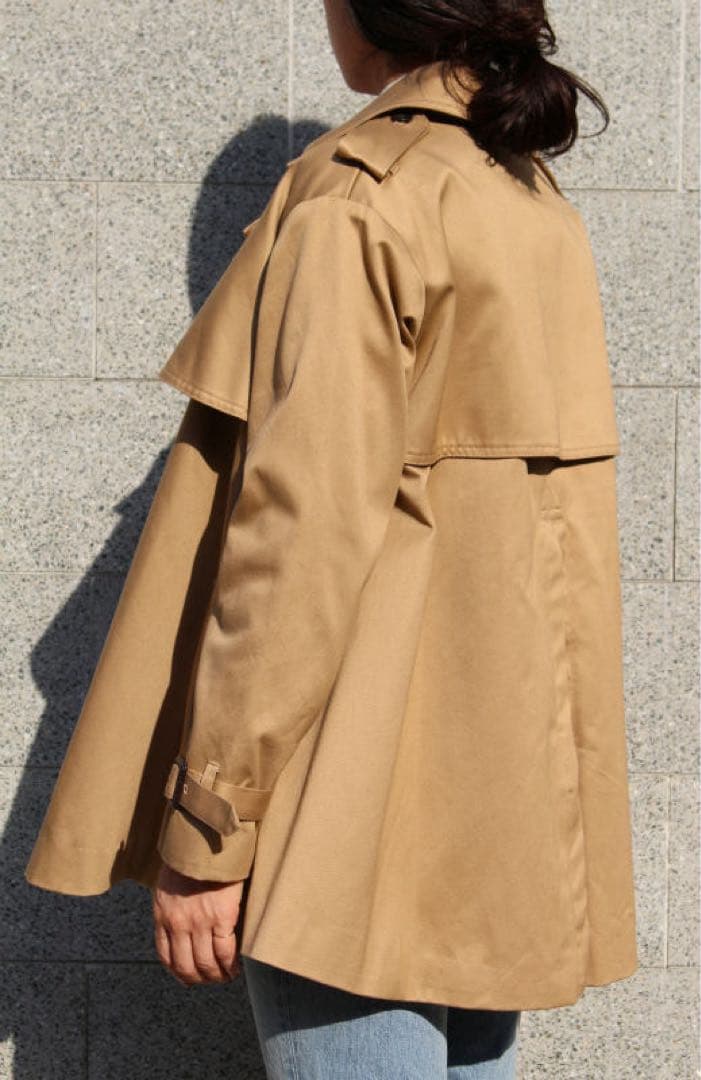 ジャケット・アウター CLANE SHORT FLEARE TRENCH COAT