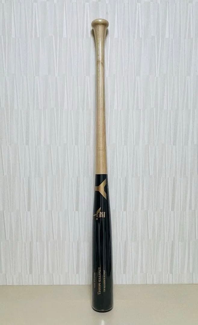 未使用 YANASE ヤナセ 硬式 木製 バット メイプル材 くり抜きなし