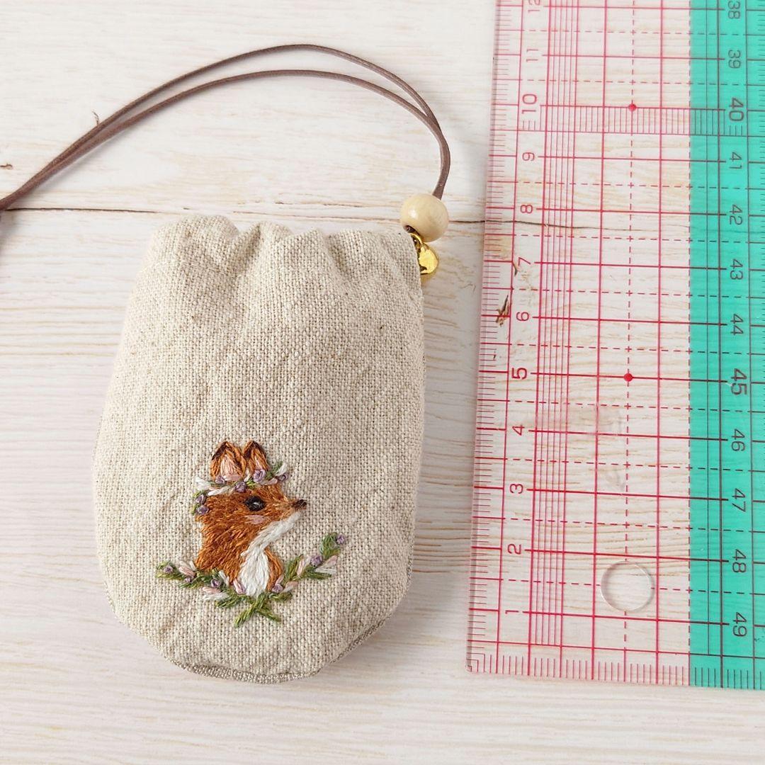 ちっちゃなりんりんお守りサシェ /巾着サシェ【きつねさんと花冠】