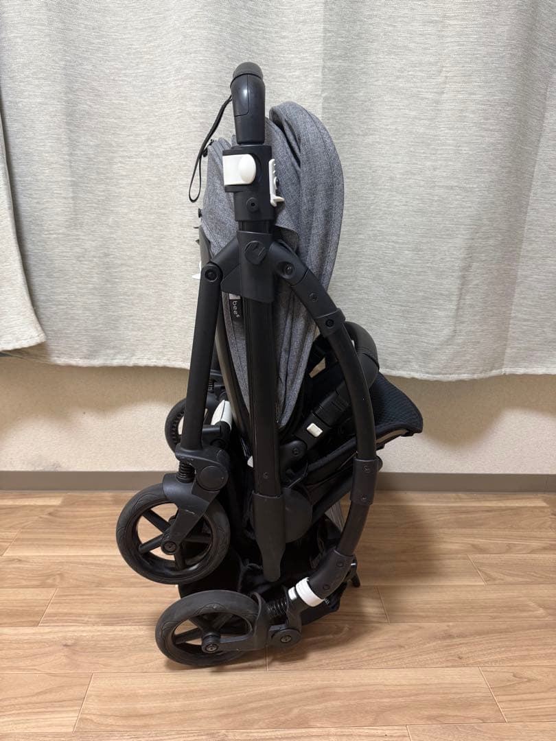 Bugaboo bee6 バガブー　グレー 完売色 AB型ベビーカー　週末価格