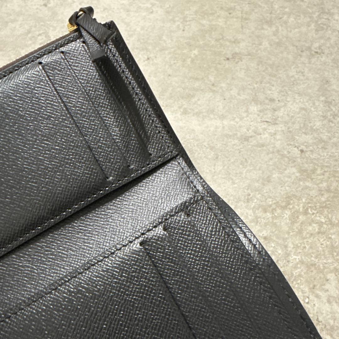 ルイヴィトン ポルトフォイユ・ヴィクトリーヌ