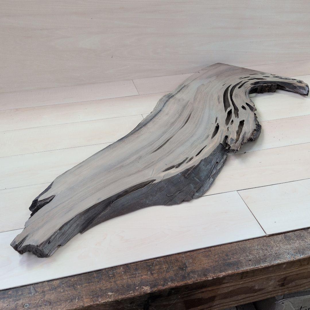 神代杉の飾り台　花台　自然木　無塗装