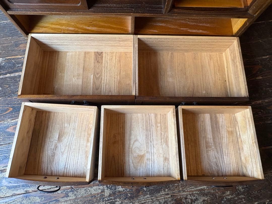 茶棚 木製ガラス扉付きタンス 水屋　飾り棚　違棚　アンティーク　レトロ