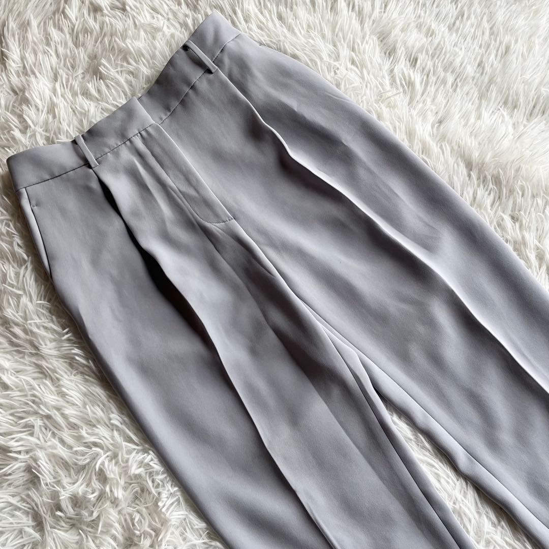 美品 プラステ トリアセブレンドペプラムジャケット パンツスーツ 24年モデル