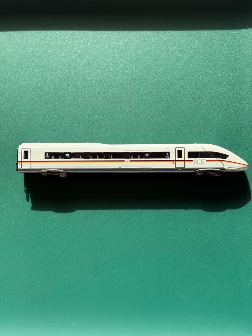 KATO Nゲージ ICE4 ドイツ連邦共和国編成　７両基本セット