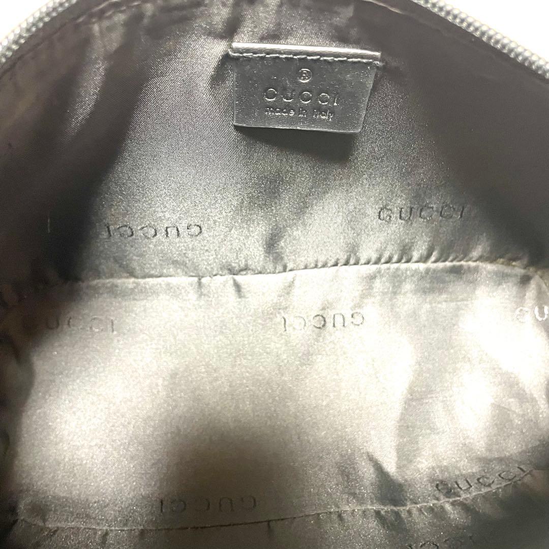 【美品】GUCCI アクセサリーポーチ GG柄 キャンバス レザー ロゴプレート