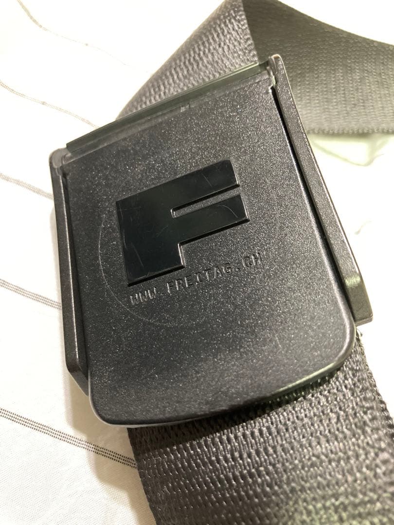 FREITAG DEXTER ? メッセンジャーバッグ 赤白　フライターグ