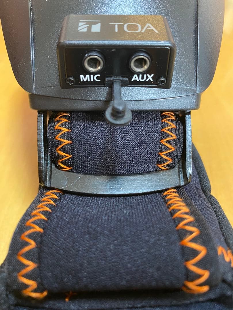 【中古品（非常に良い）】TOA ハンズフリー拡声器 黒系色 ER-1000