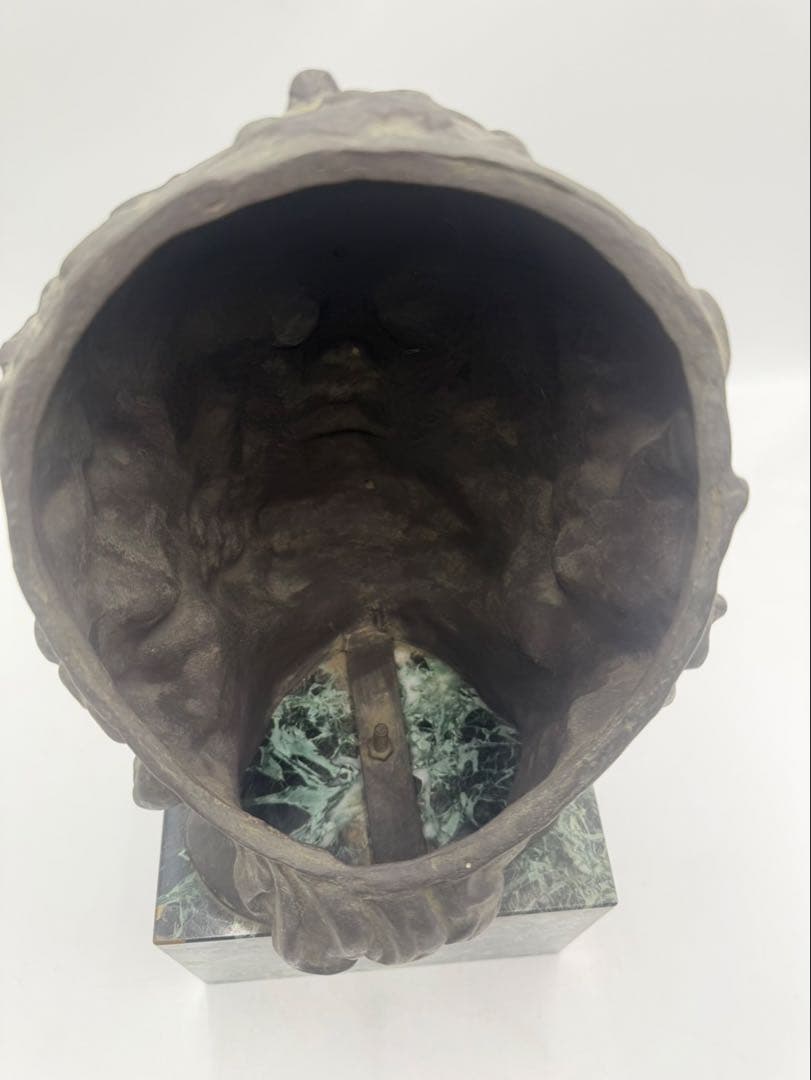 鼻のつぶれた男　オーギュスト・ロダン