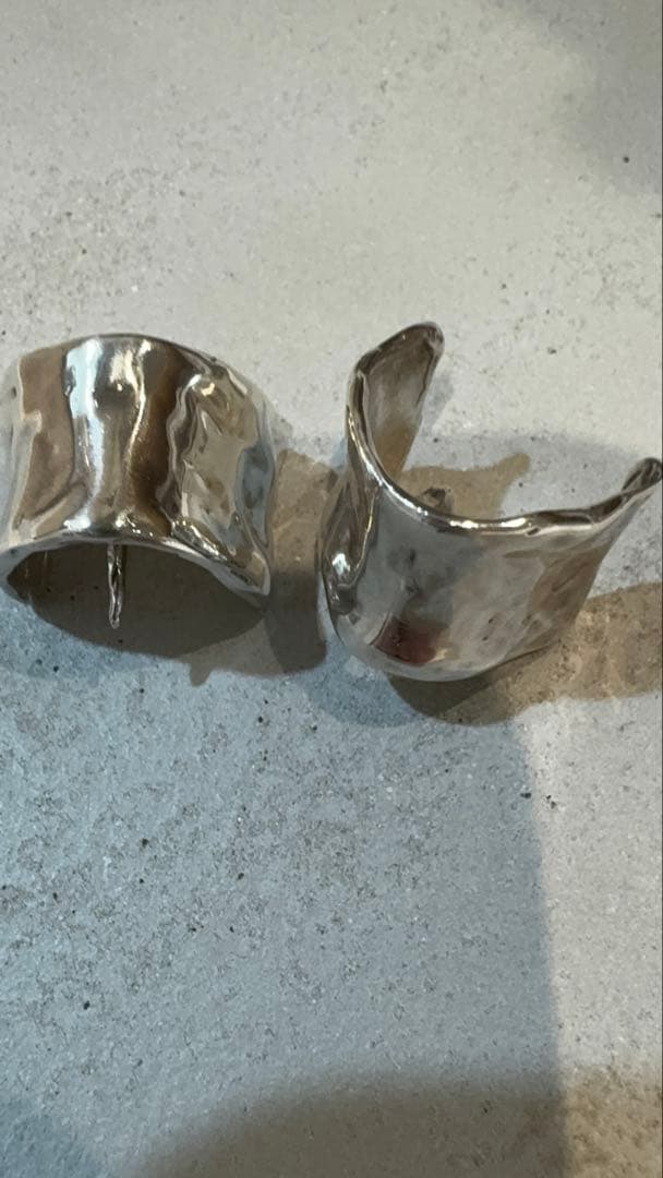 プリュイ　パスドス ヘアピアス