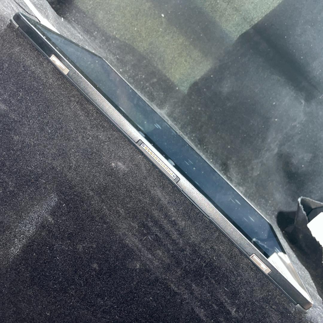 美品 ARROWS Tab Q739/AB 第8世代i5 高速SSD 256GB