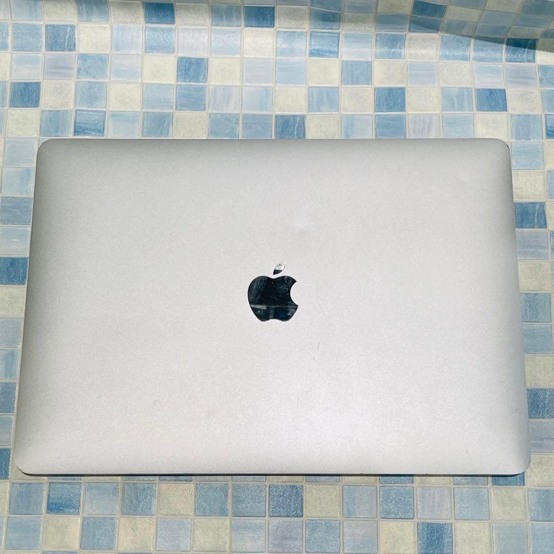 MacBook本体 MacBook Air 2018 Core i5 13.3 8GB 128GB