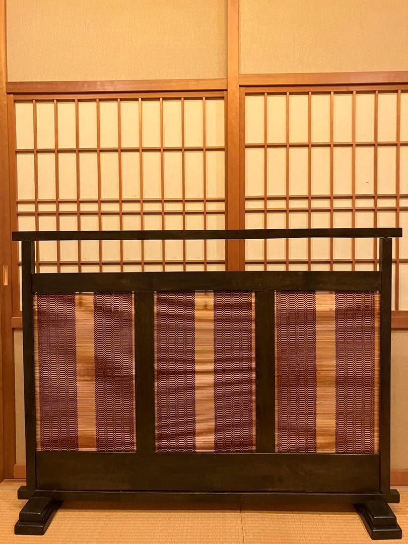 木製スリットパーテーション