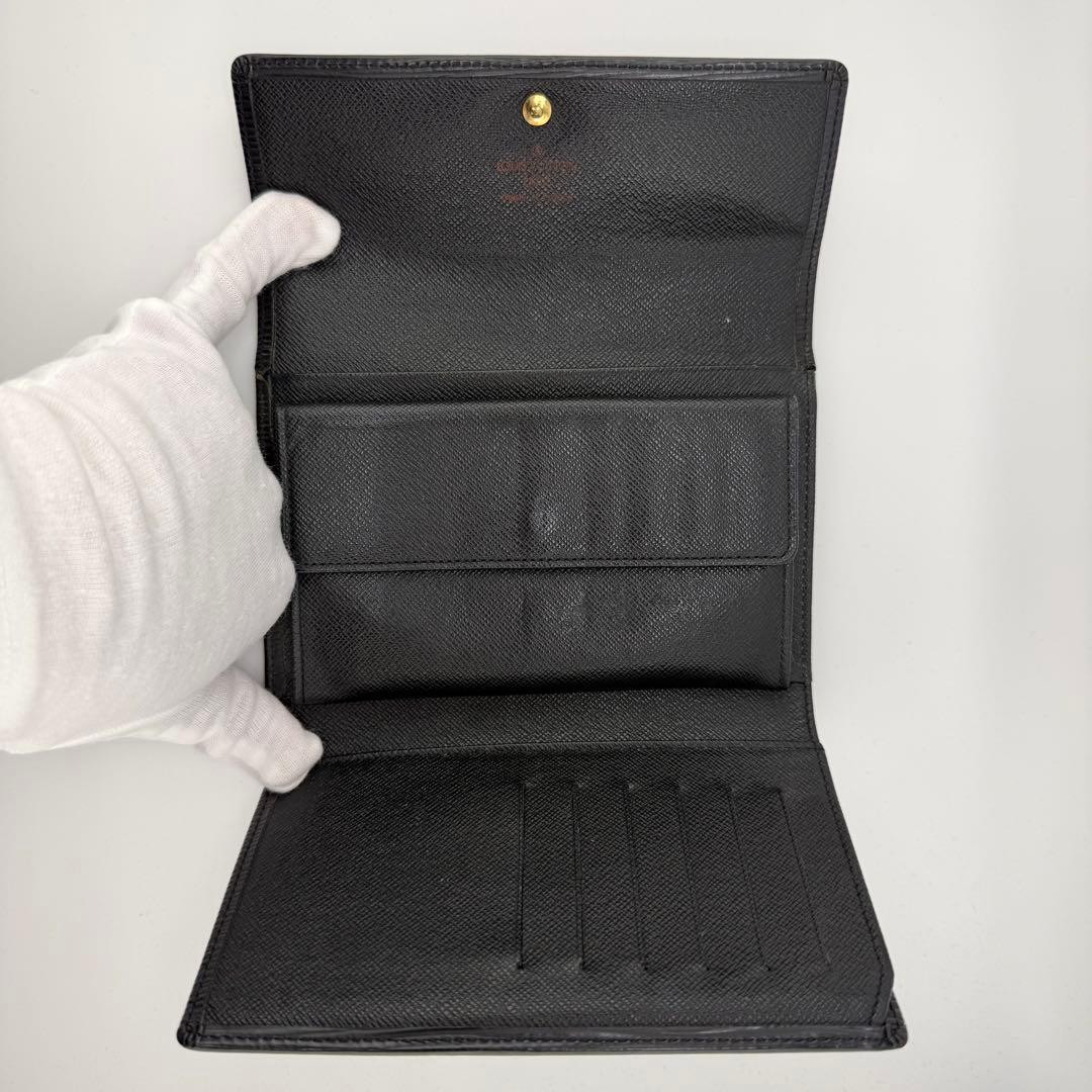 ルイヴィトン エピ ポルトトレゾール エテュイパピエ 三つ折り M63712