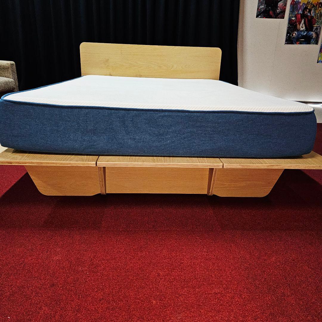 ダブルエアーマットレス ホワイト/ブルー Koala Bed