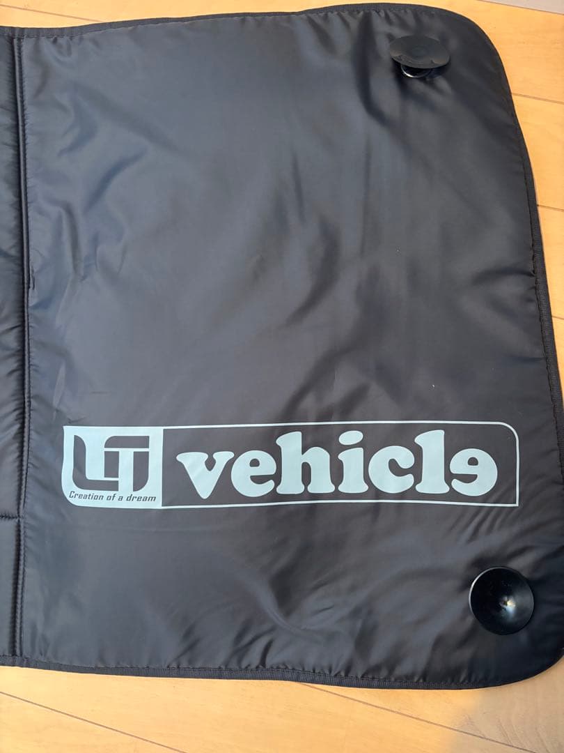 200系ハイエースワイド　ユーアイビークル 遮光パッド　全窓8点セット車中泊