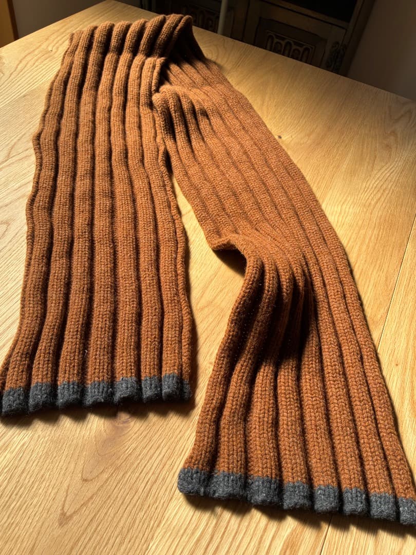 MARGARET HOWELL【スコットランド製】手袋➕マフラーセット　MHL