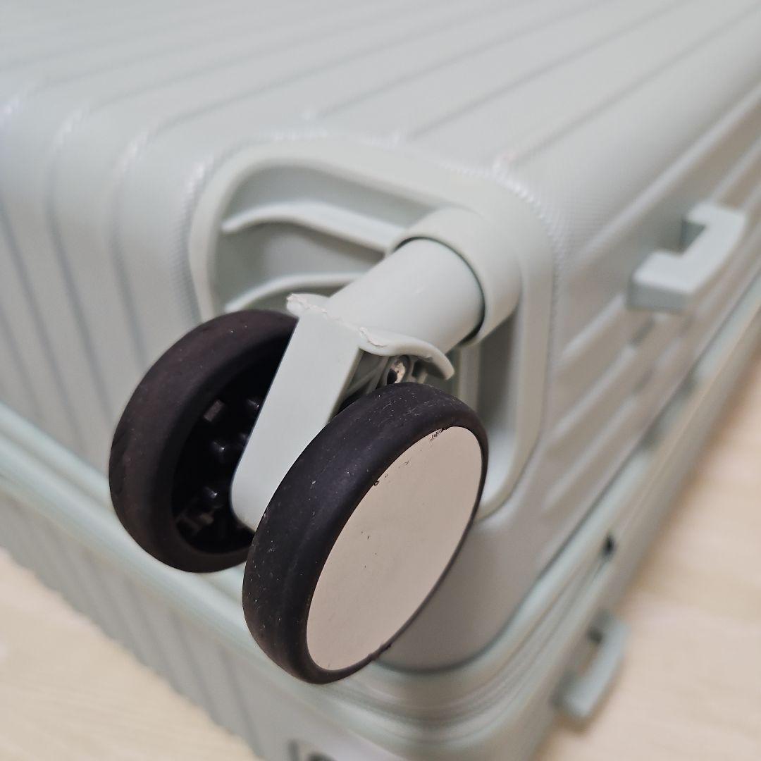 キャリーバッグ　Lサイズ　グリーングレー 大容量 静音 超軽量