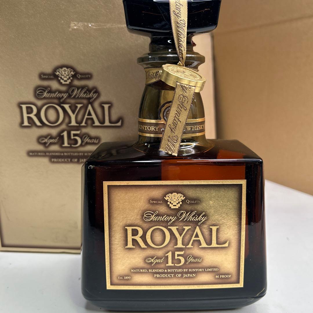 5673【未開栓】サントリー ロイヤル 15年 ゴールドラベル 750mL