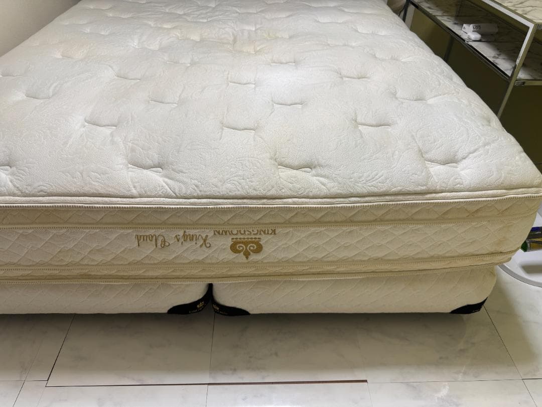 キングスダウン スプリングマットレス クイーン　関東の方限定