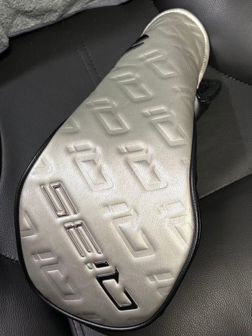 テーラーメイド　Qi35　ドライバー　10.5°