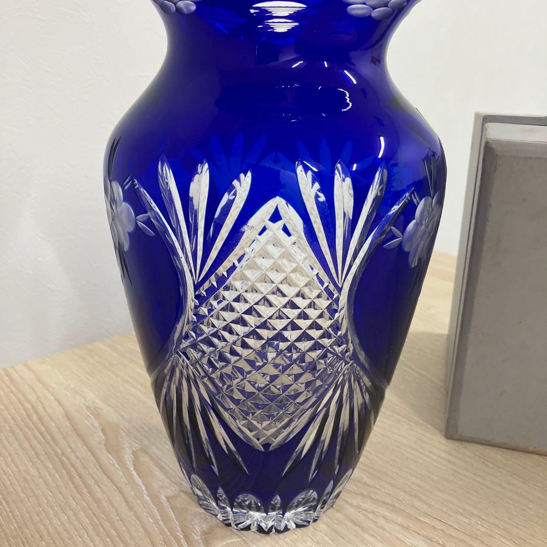 青色クリスタルガラス花瓶