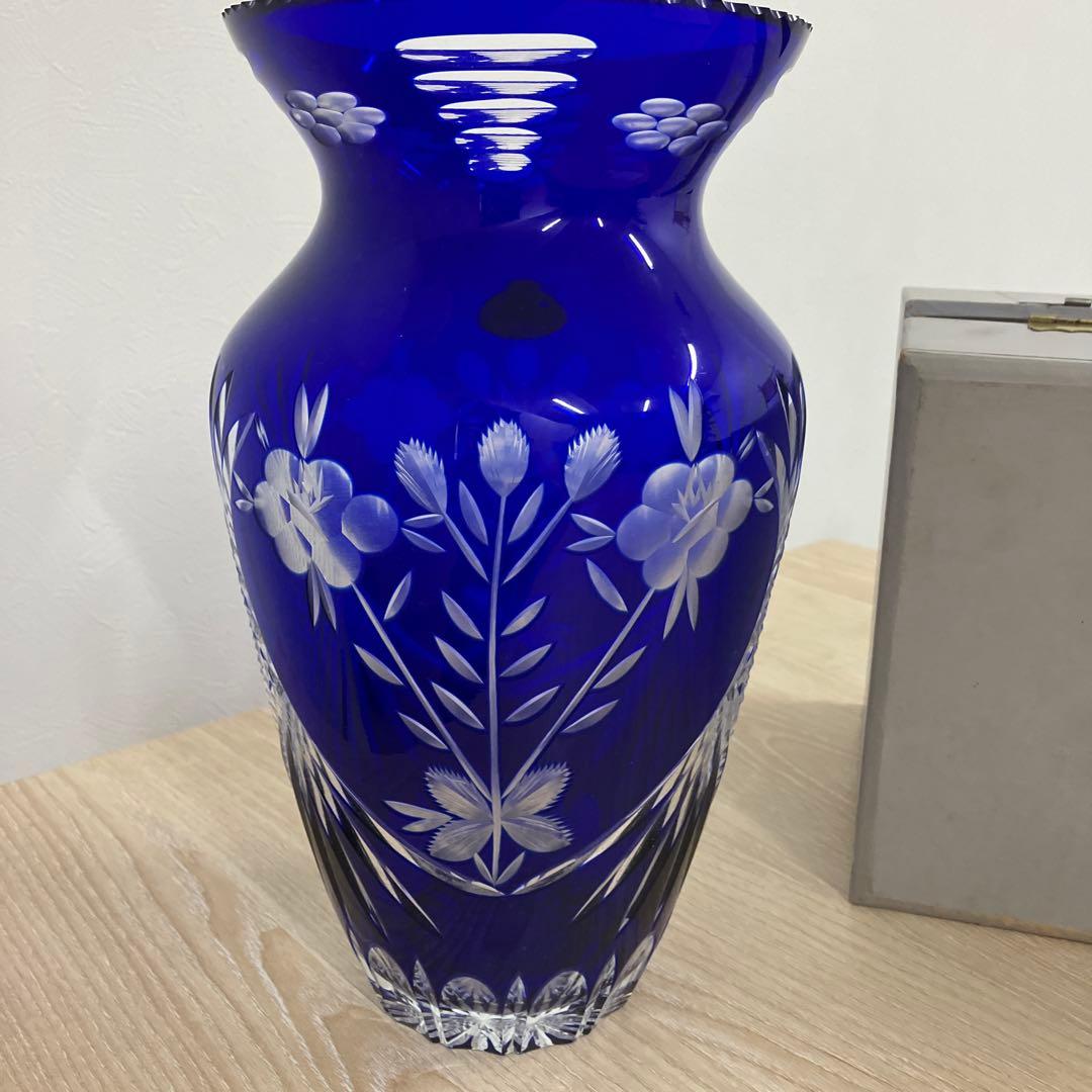 青色クリスタルガラス花瓶