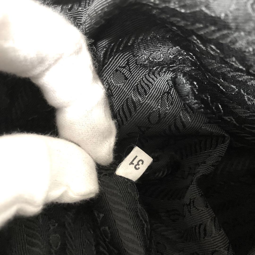美品　PRADA プラダ　リュック　バックパック　ナイロン　黒　ブラック　A4