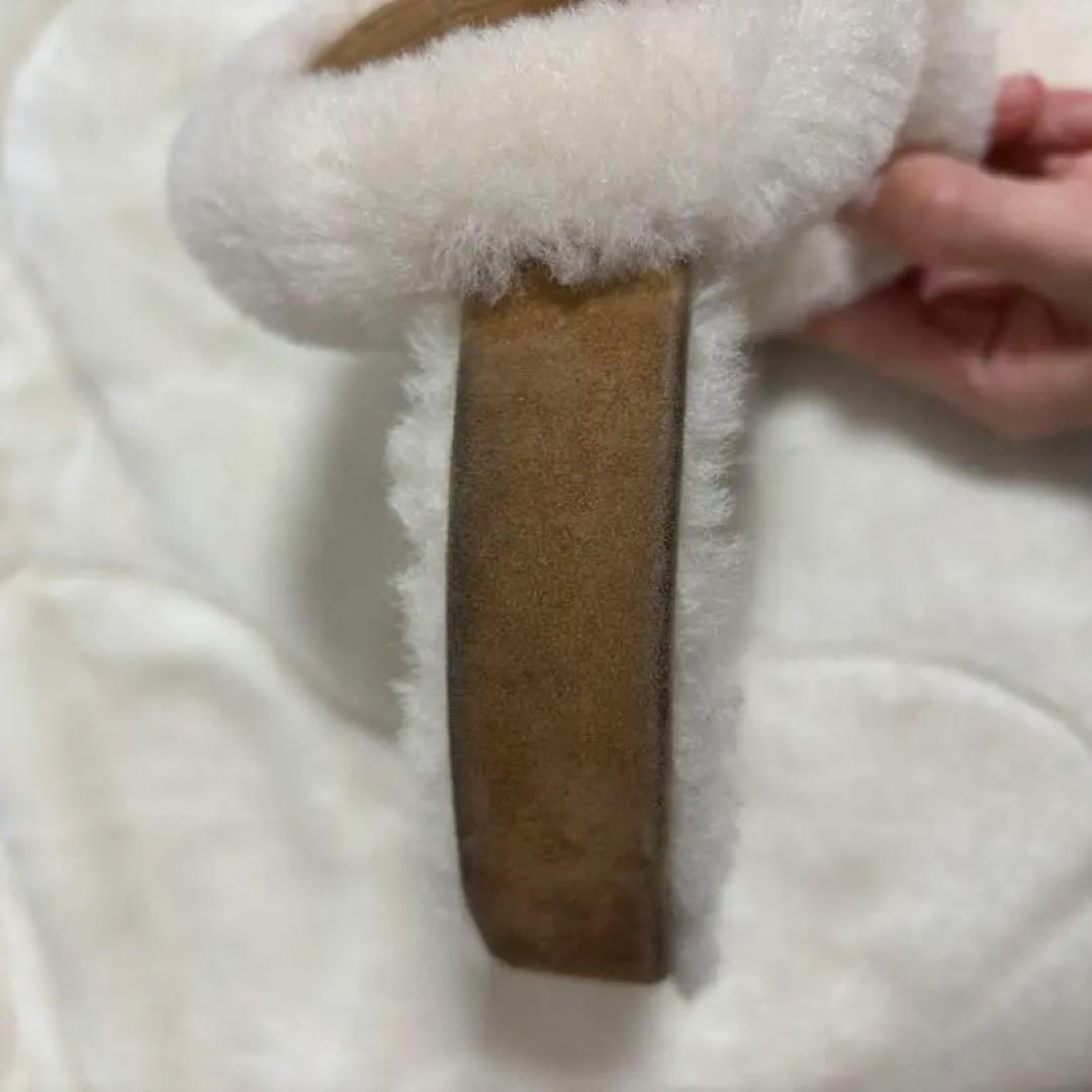 t*t様 UGG シープスキン イヤーマフ アイボリー 値段交渉承ります！！
