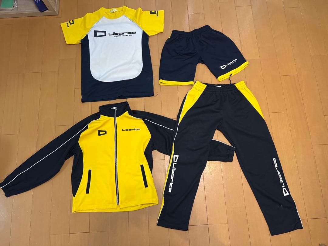 Liberta サッカーウェア 145 あったかインナー付き