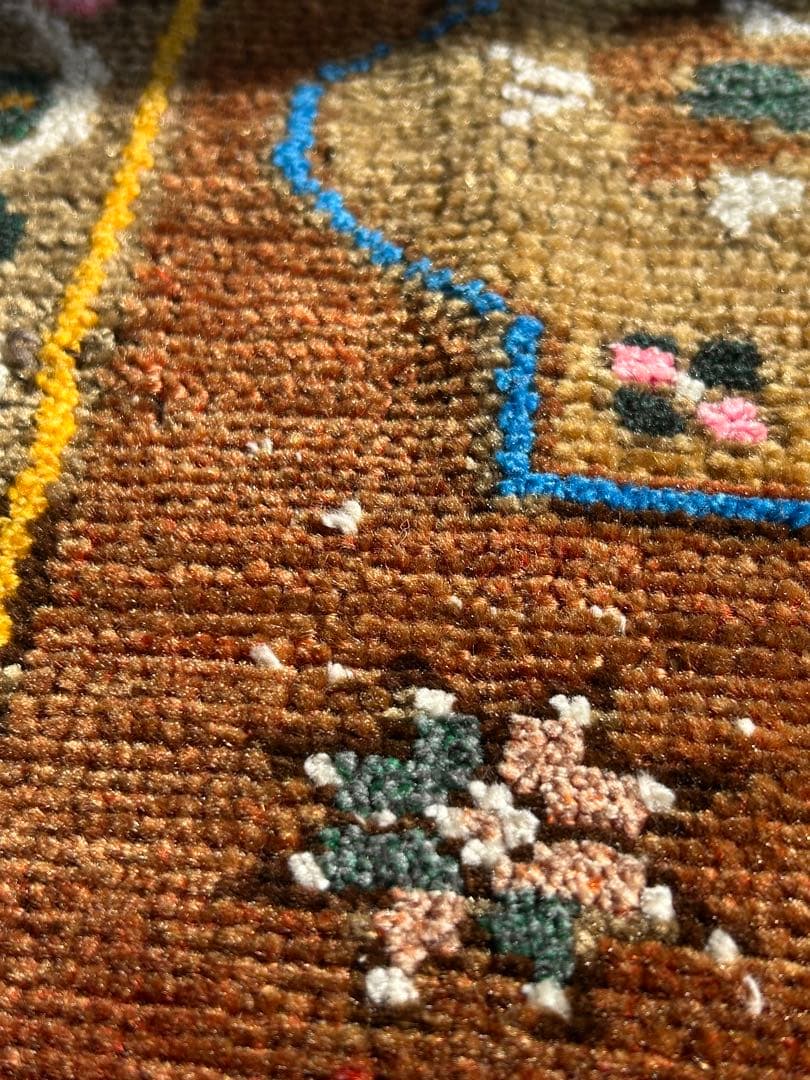 レア柄　トルコ　ヴィンテージ　ラグ　トルコラグ　ウール　モコモコ
