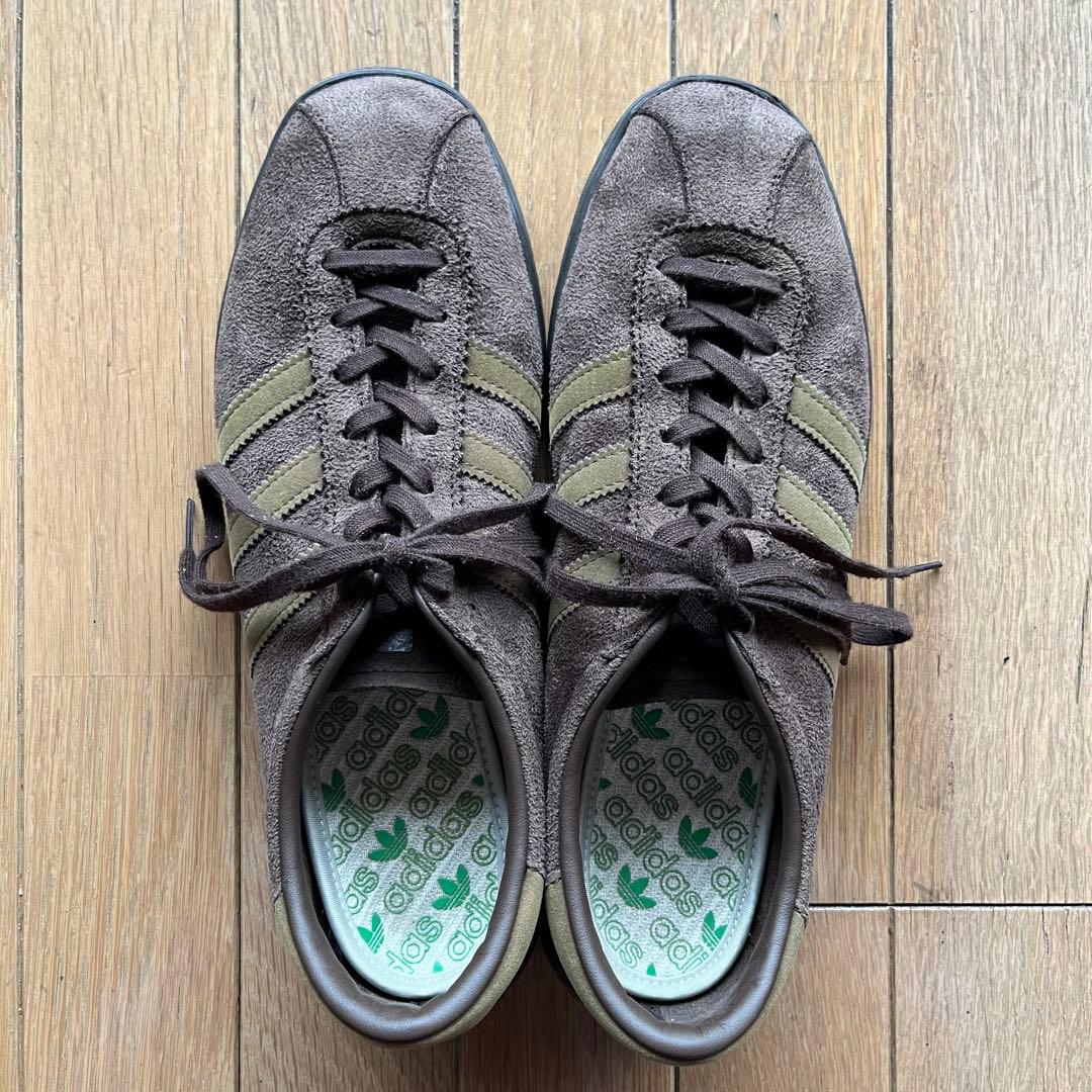 adidas tobacco gruen／アディダス タバコ US9