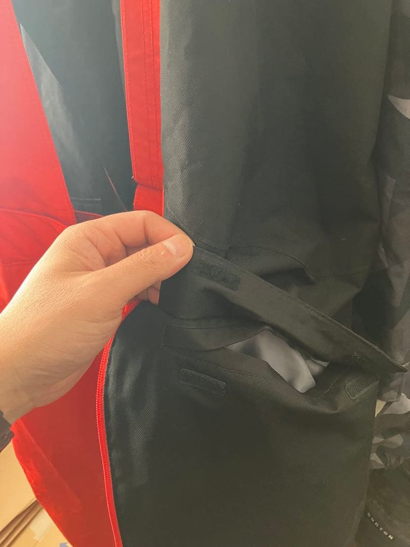 phenix フード付きスキーウェア上下　子ども用170（155-175cm）