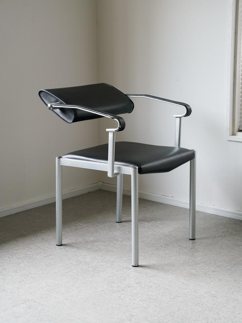 postmodern vintage レザー アームチェア ミッドセンチュリー