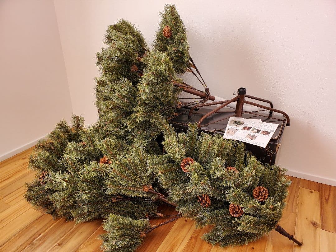 くるページ　クリスマス　アルザスツリー　180