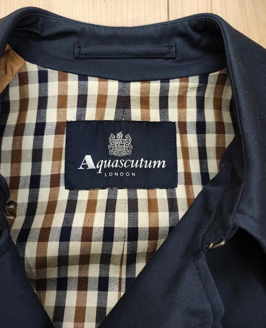 Aquascutum アクアスキュータム ネイビー トレンチコート 超美品