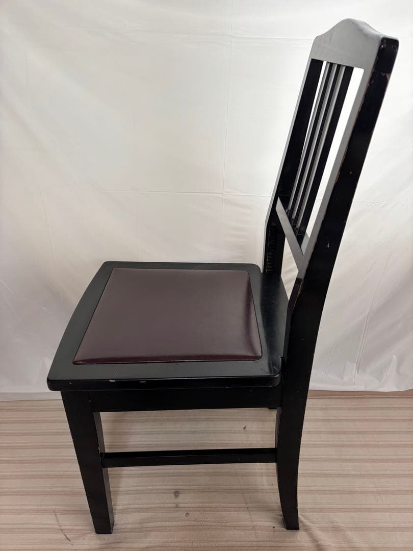 ピアノ　椅子　ヤマハ