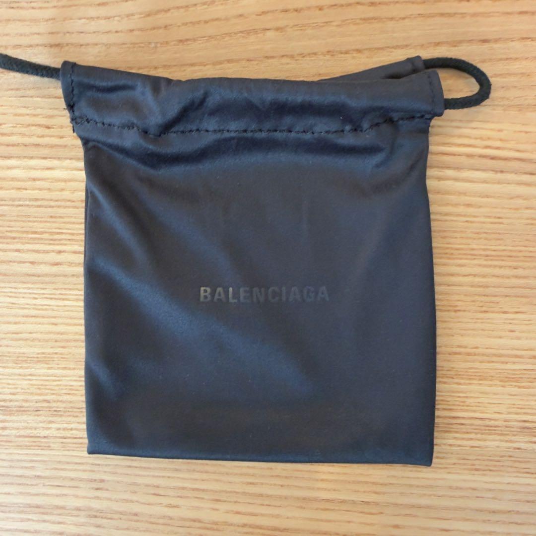 非売品　未使用　BALENCIAGA メタルトレイ 直径10cm